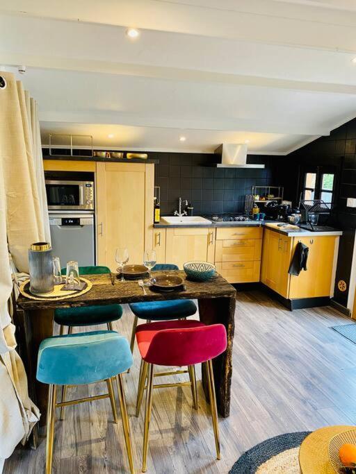 Cottage, Lodge & Spa Prouilly Ngoại thất bức ảnh